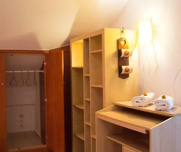 Cozy Maisonette Καμένα Βούρλα