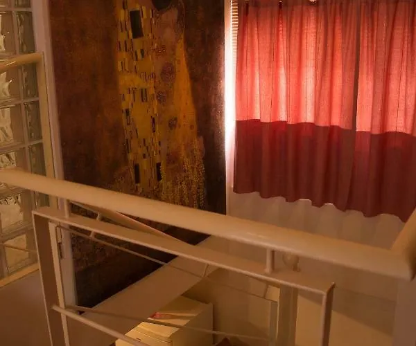 Cozy Maisonette * Καμένα Βούρλα