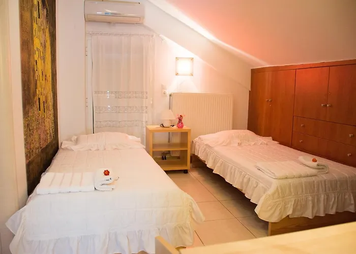 Cozy Maisonette * Καμένα Βούρλα