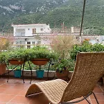 Cozy Maisonette Apartment Kamena Vourla