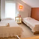 Cozy Maisonette Apartment *