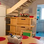 Cozy Maisonette Apartment Kamena Vourla