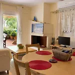 Cozy Maisonette