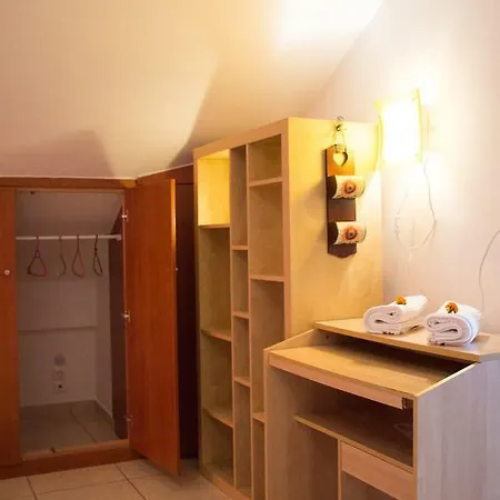 Cozy Maisonette Καμένα Βούρλα