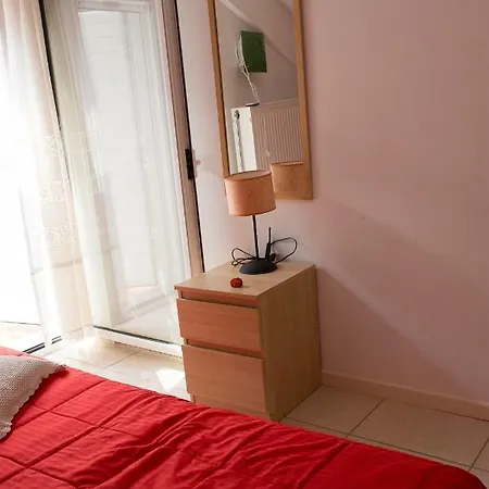 Διαμέρισμα Cozy Maisonette Καμένα Βούρλα