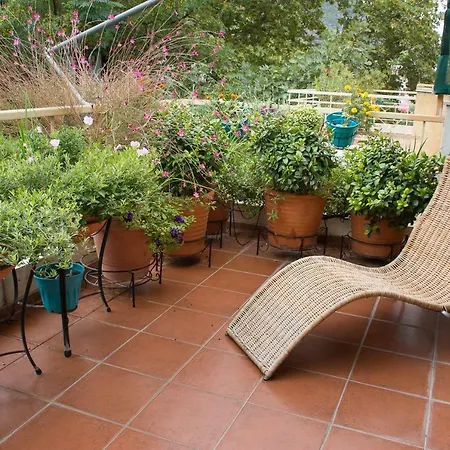 Cozy Maisonette Kamena Vourla