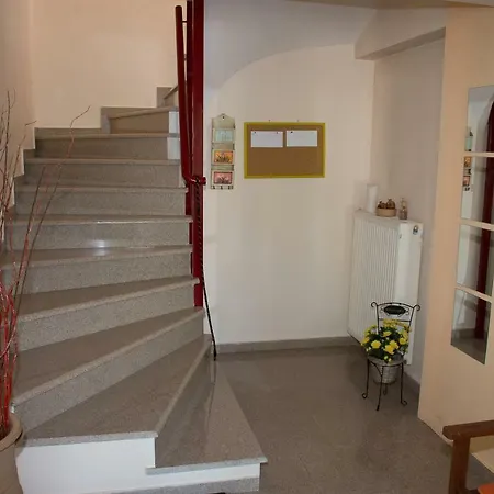 Cozy Maisonette *