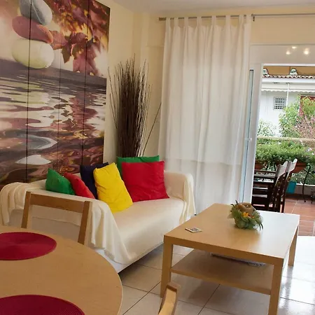 Cozy Maisonette Kamena Vourla