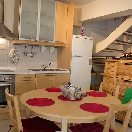 Cozy Maisonette Daire *