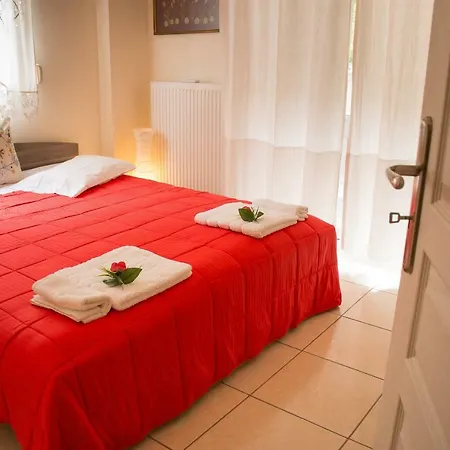 Cozy Maisonette * Kamena Vourla