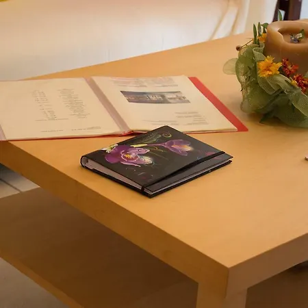 Cozy Maisonette Daire Kamena Vourla